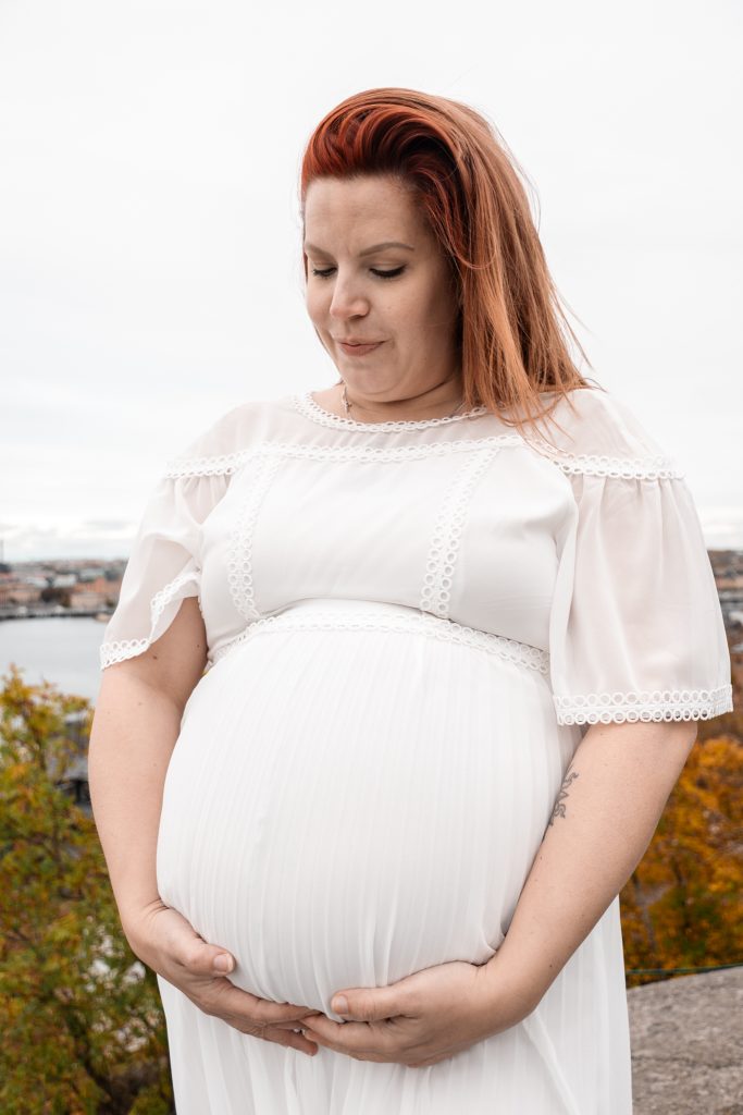 kundgarderob gravidklänning
